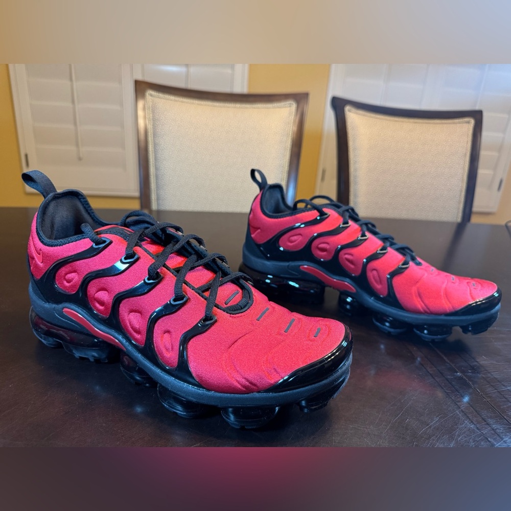 New Nike Air VaporMax University Red Black Sneakers Shoes Size US 11.5